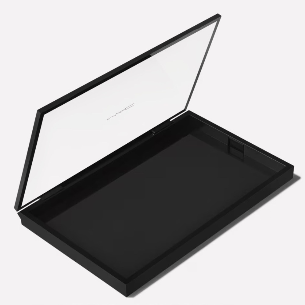 MAC Cosmetics Empty Magnetic Eyeshadow Palette Case - Black - Picture 2 of 6